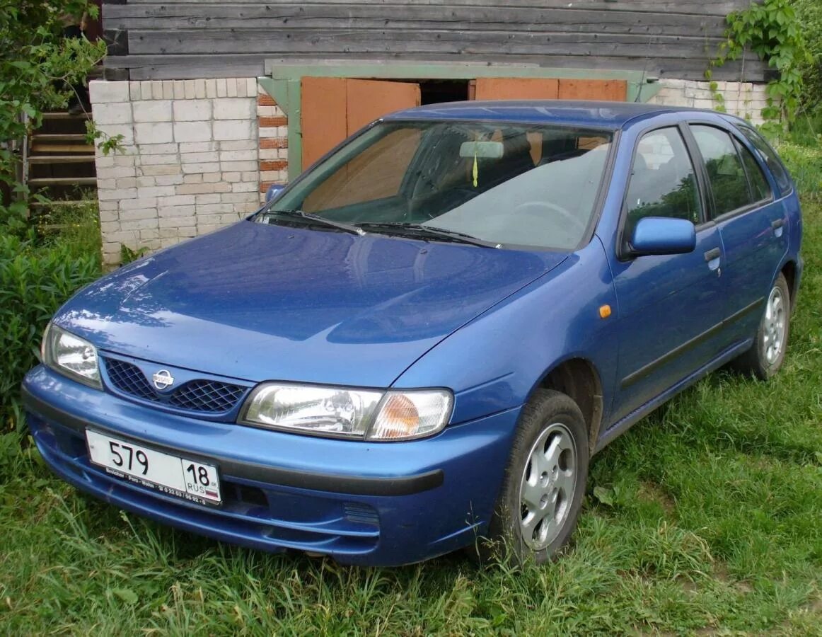 Ниссан Альмера n15 2000. Nissan Almera n15 1998. Ниссан Альмера 1 н15. Ниссан Альмера н15 хэтчбек. 15 апреля 1998