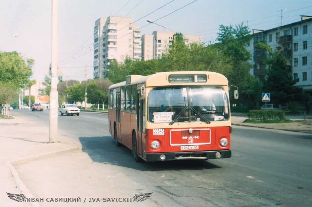 Автобус man sl200. Автобус ман сл 200. Остановка Борко Ростов на Дону. Автобус man 192. Автобус 420 б