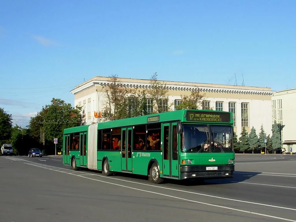 Автобус гомель уваровичи буда. МАЗ 105. Автобус МАЗ 105. МАЗ 306. Автобусы МАЗ В Гомельской области.