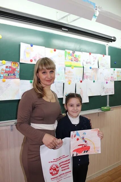 Лицей 18 директор. Лицей 28 орел. 22 лицей орел.