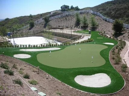 Gallery putting
