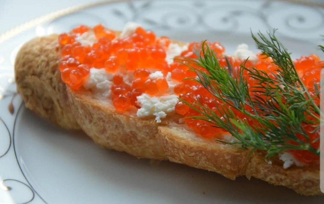 Какая икра вкусней горбуша нерка или кета. Икра камчатская кета. икра форель,кижуч,кета. икра кета форель. икра форели и горбуши.