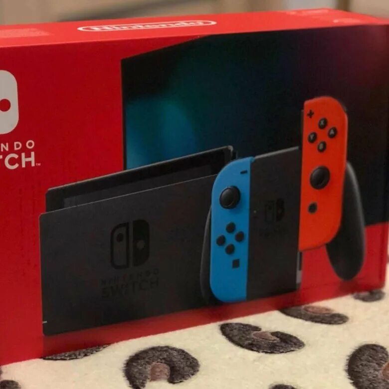 Выход nintendo switch 2. Nintendo Switch 2. Картридж Nintendo Switch 1-2 Switch (новый). Нинтендо свитч 2 ревизия. Нинтендо свитч Лайт комплектация.