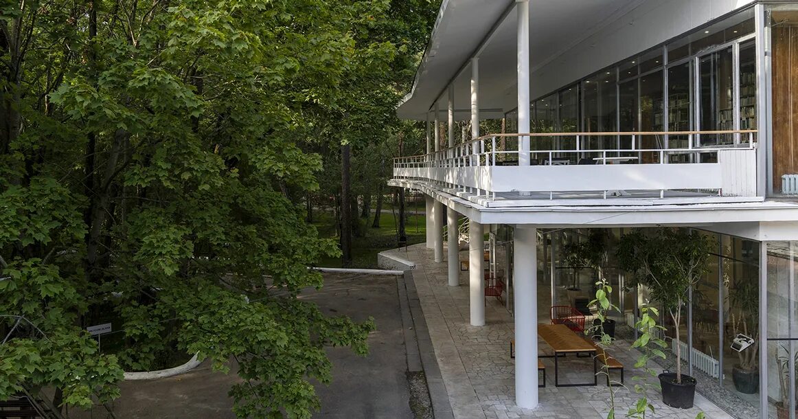 Переделкино дом творчества писателей. Переделкино гостиница дом писателя. Улица погодина 4 переделкино. Переделкино ул погодина 4 корп 2. Переделкино ул погодина 4 корп 2.