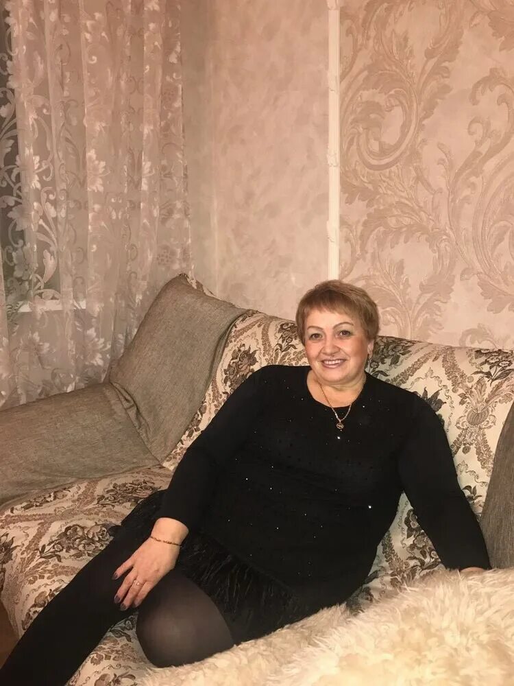 Незамужние женщины в казани. Девушки для встреч татарстан. Женщина 24 года. Одинокие женщины город казань. Хочу женщину в казани.
