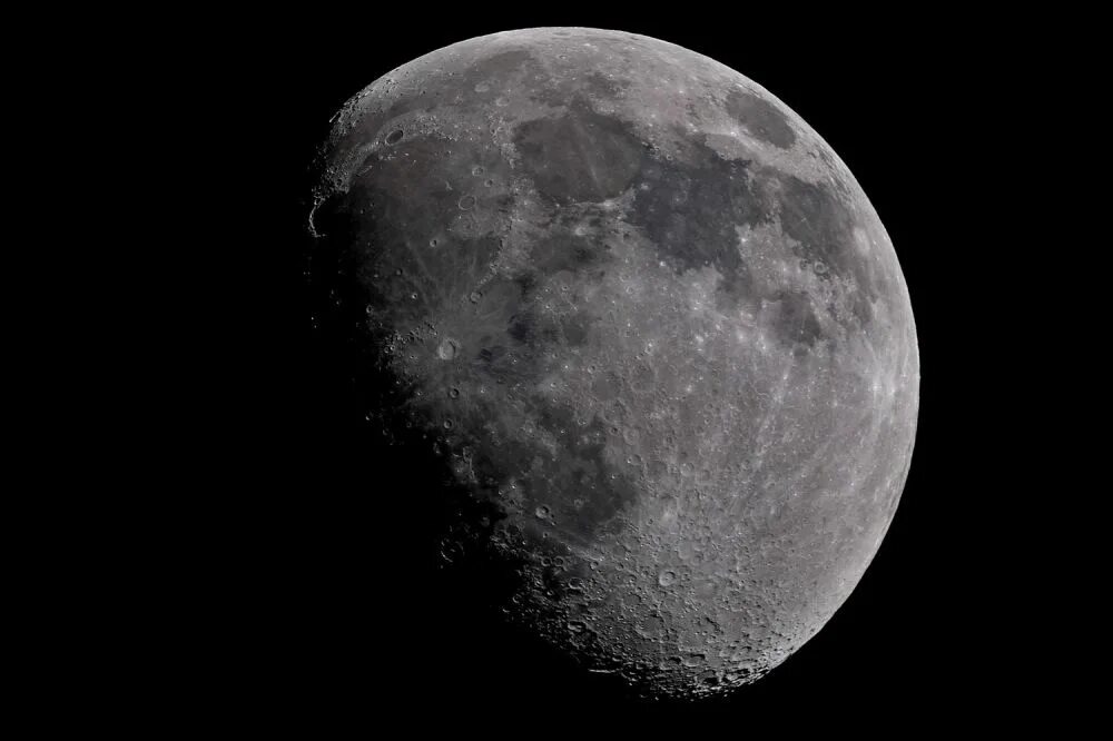 Российская станция луна 25. 25 октября луна. 28 moon. Луна 25. 09.