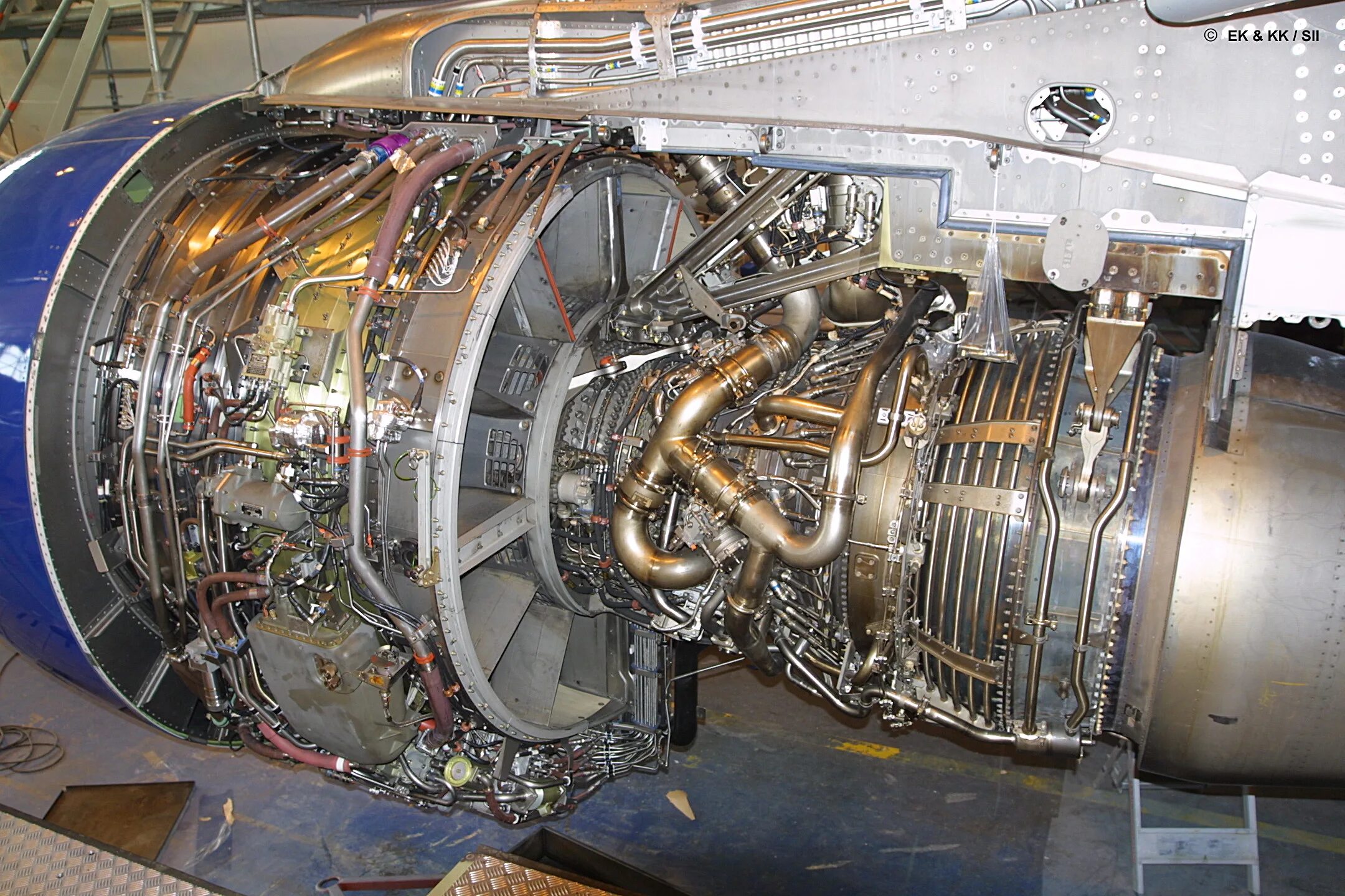 Cfm 7.0 0pre22 1.16 3. Авиационный двигатель cfm56-5b. 737 cfm56 reverse. двигатель типа cfm (pn362-000-011. drain manifold cfm56.
