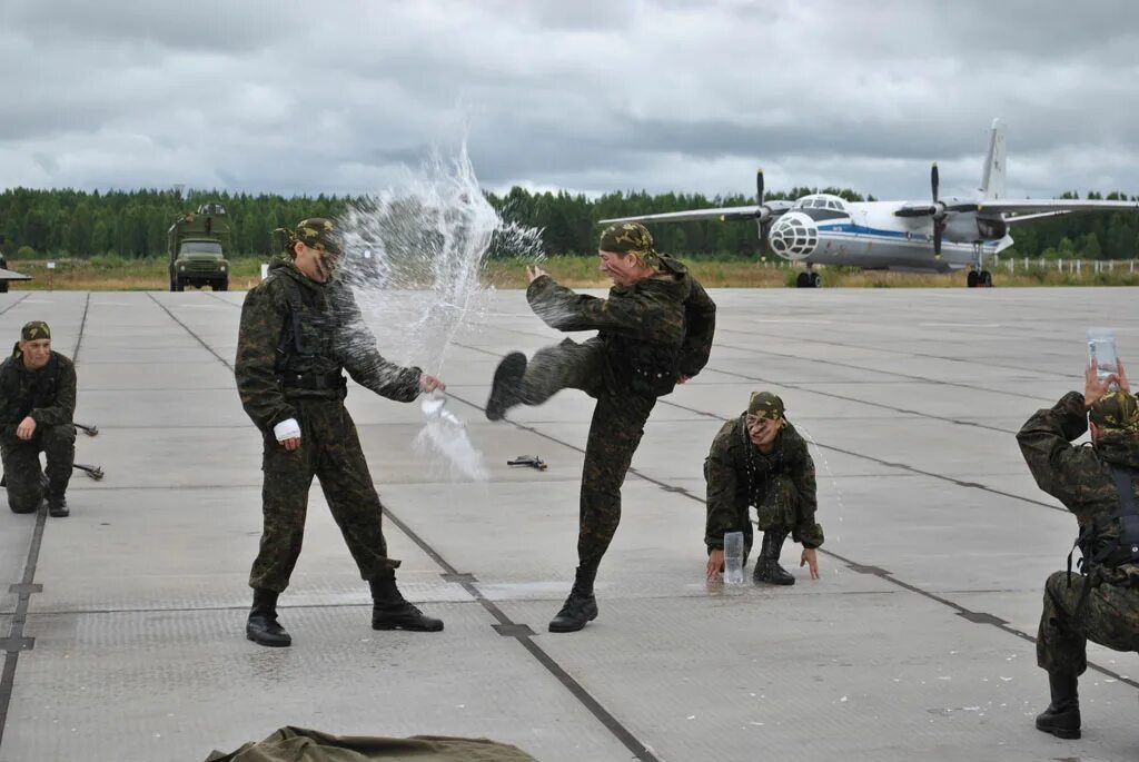 Мирная военная. Аэродром Плесецк 34185. Архангельская область космодром Плесецк город Мирный воинская часть. Город Мирный Архангельская область Военная часть. Город Мирный Архангельской области воинская часть ВКС.