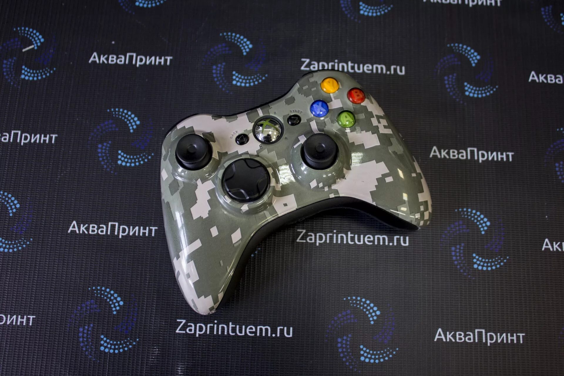 Аквапринт челлендж. Аквапринт xbox приставка. аквапринт xbox one. аквапринт геймпада. аквапринт на геймпаде.