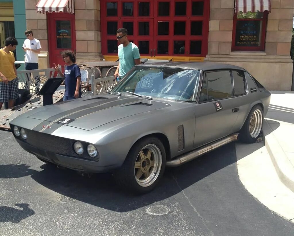 Jensen interceptor. Дженсен интерцептор 1971. jensen interceptor 1971 форсаж. jensen interceptor 1971 форсаж 6. jensen interceptor форсаж 6.
