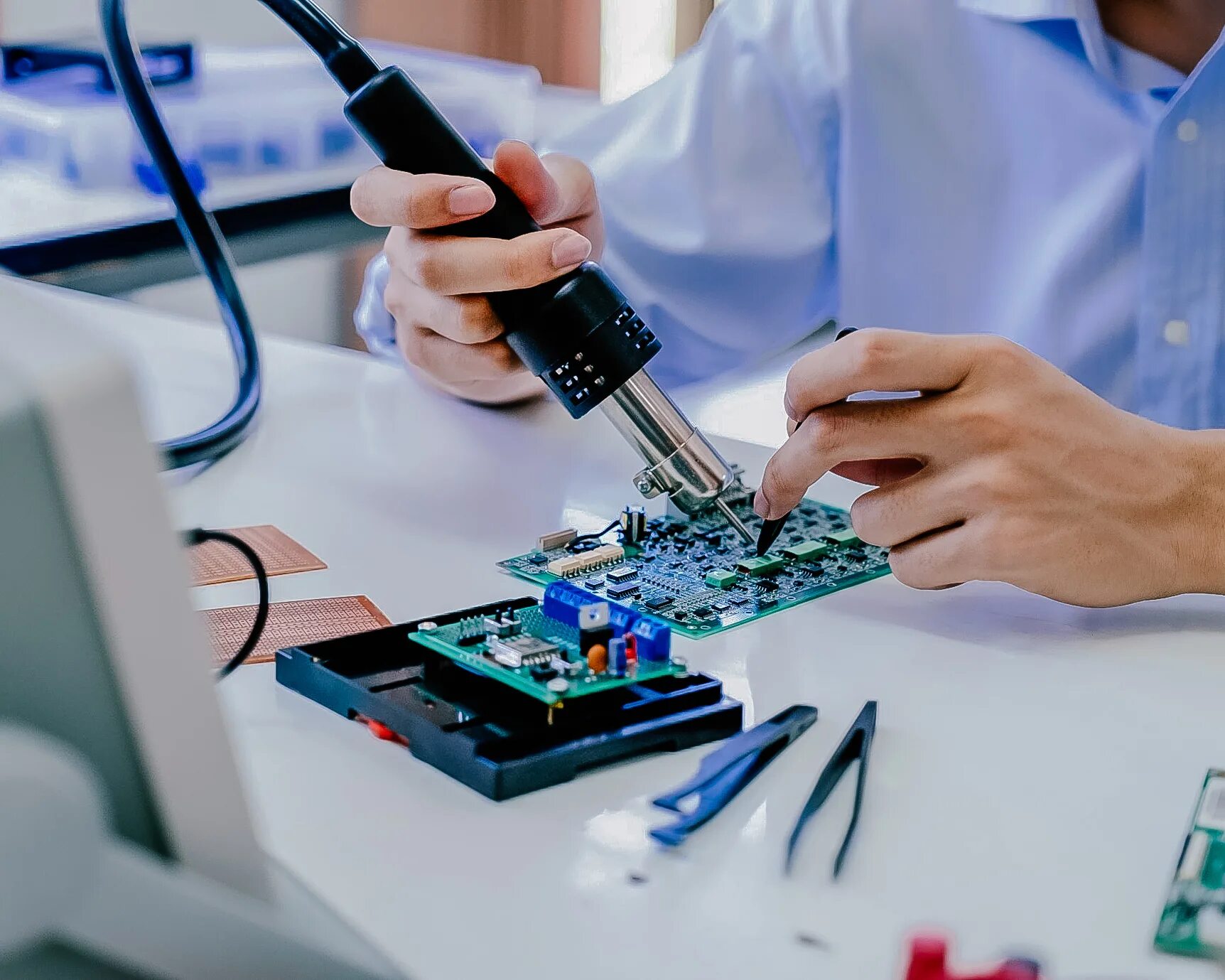 монтажница рэа плат завод. инженер медоборудования. электронные приборы и устройства. исследование цифровых устройств. исследование цифровых устройств.