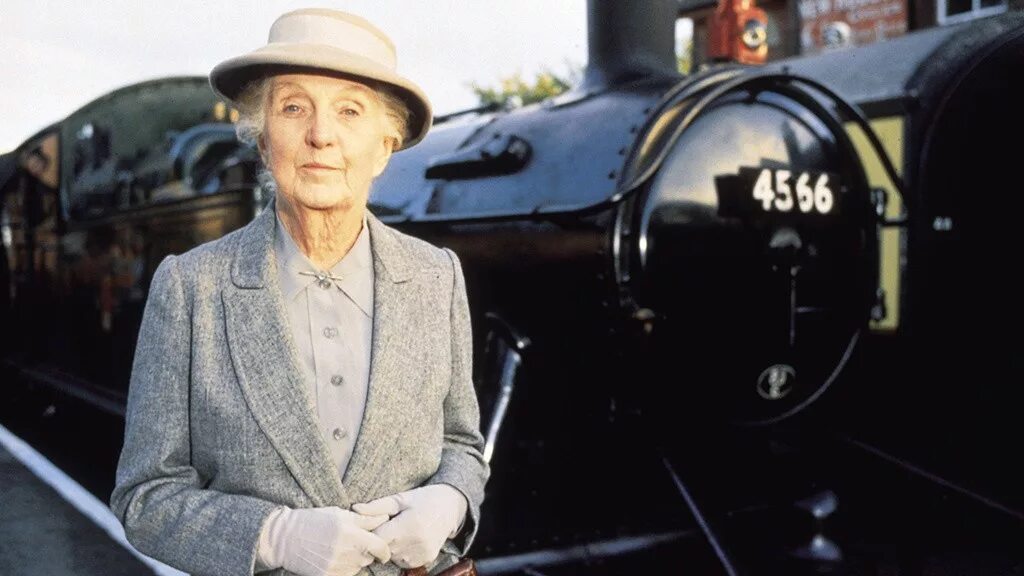 Герои агаты кристи мисс марпл. Мисс джейн марпл. Агата кристи писательница пуаро. Агата кристи фото. Агата кристи мисс марпл.