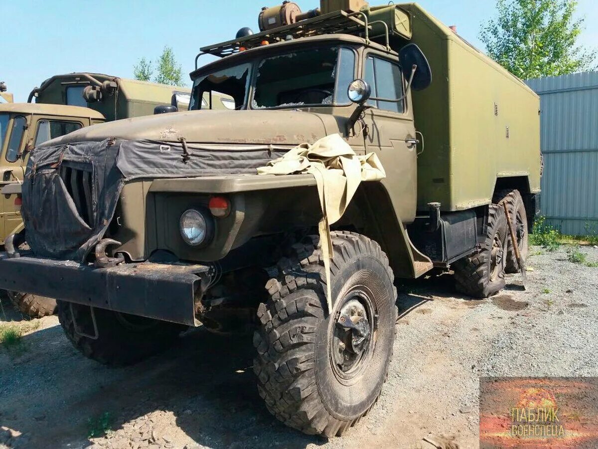 Тигр мо рф. Консервация военной техники. Списанные военные автомобили. Брдм 2 на гусеницах. Газ 66 на консервации вс рф.