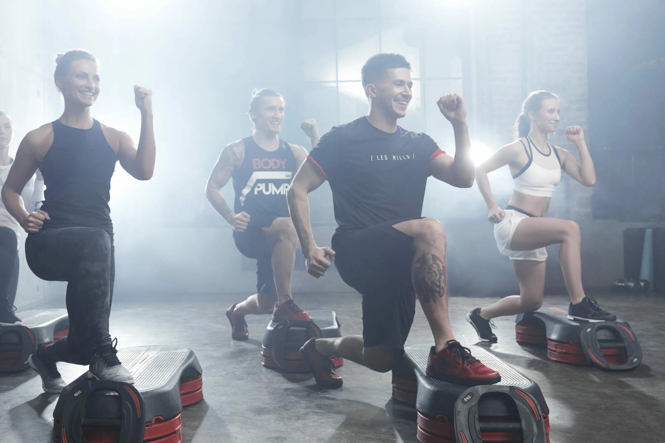 Стань человеком 7 результаты. Reebok Стань человеком. Reebok забег. Рибок Стань человеком 2022. Люди в рибок.