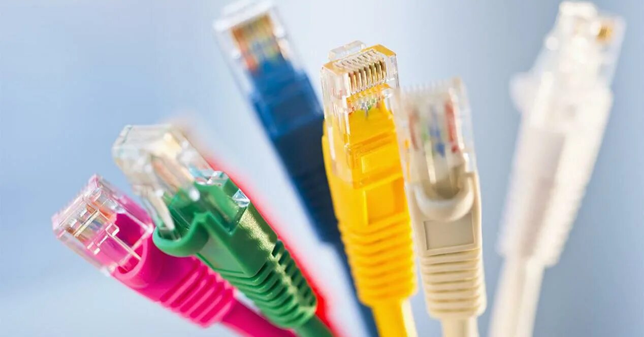 Ethernet type 2. Ethernet crossover cable. сетевой порт ethernet;. интернет провод. разъем для интернет кабеля.