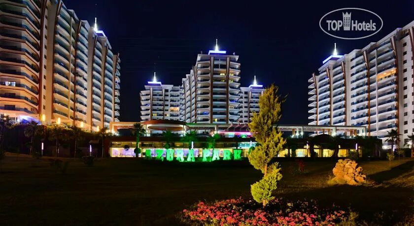 Azura park аланья. Азура парк резиденс махмутлар. Азура парк махмутлар. Азура парк алания махмутлар. Mahmutlar night.