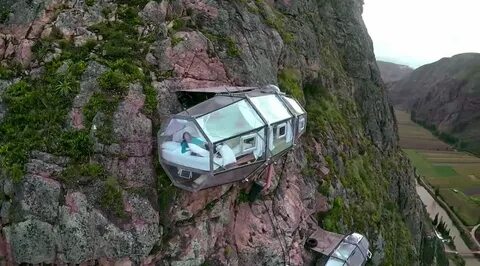 Отели на скалах в китае