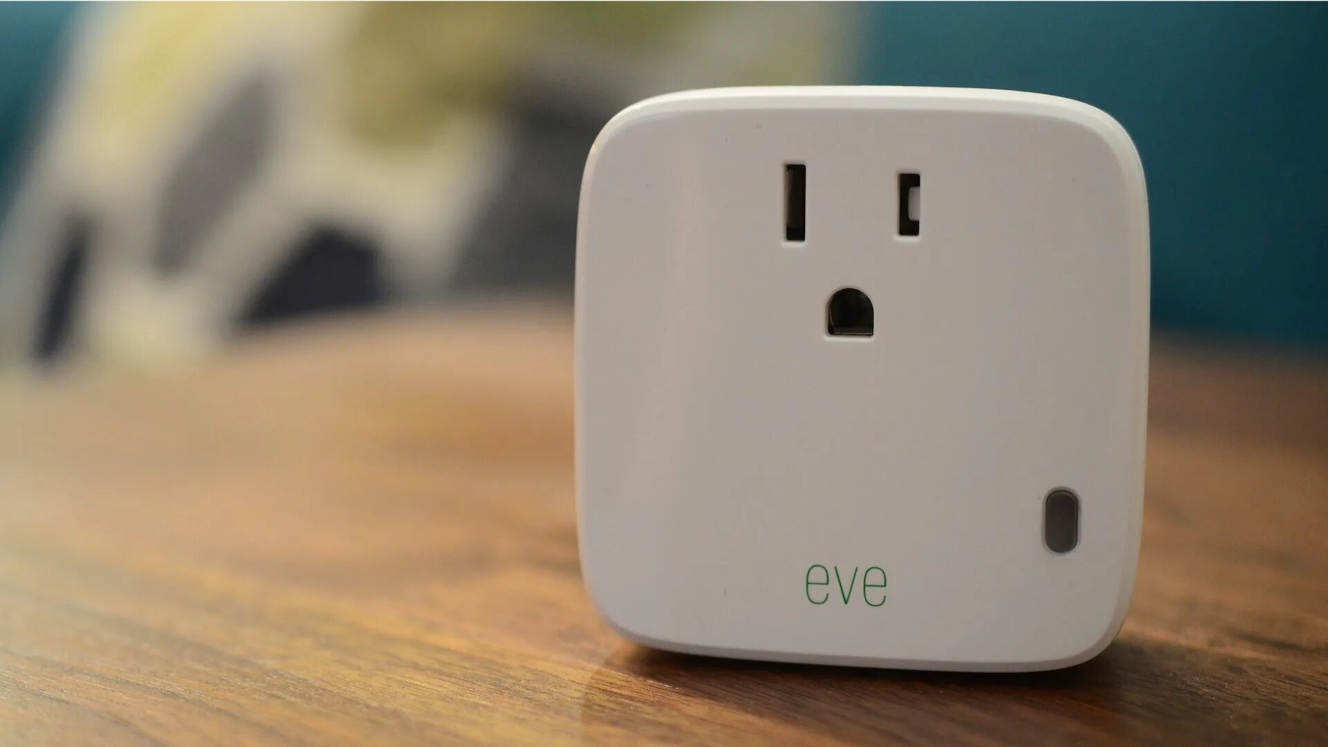 Eve energy. Elgato Eve Energy. Управляемая розетка HOMEKIT. Умная розетка Старая модель. Are умная розетка.