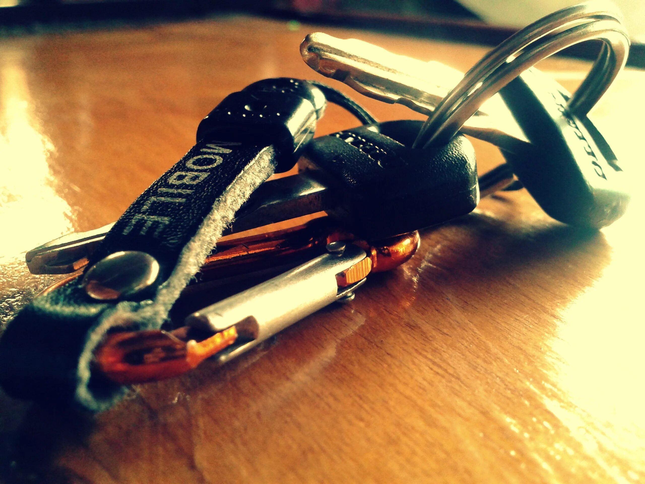 Ключи красноармейская. Ключи от машины. Ключи от машины на аву. Ключи от машины фото красивые. Фото ключи и обувь.