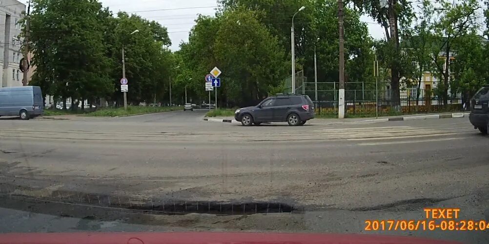Б р шмидта тверь. Бульвар шмидта тверь. тверь ул шмидта 12. остановка бульвар шмидта тверь. шмидта 45 тверь.