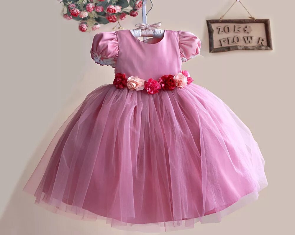 Пышные праздничные платья. Нарядное платье для девочки. Платье на выпускной в детский сад. Платье на выпускной для девочки. Пышные праздничные платья.