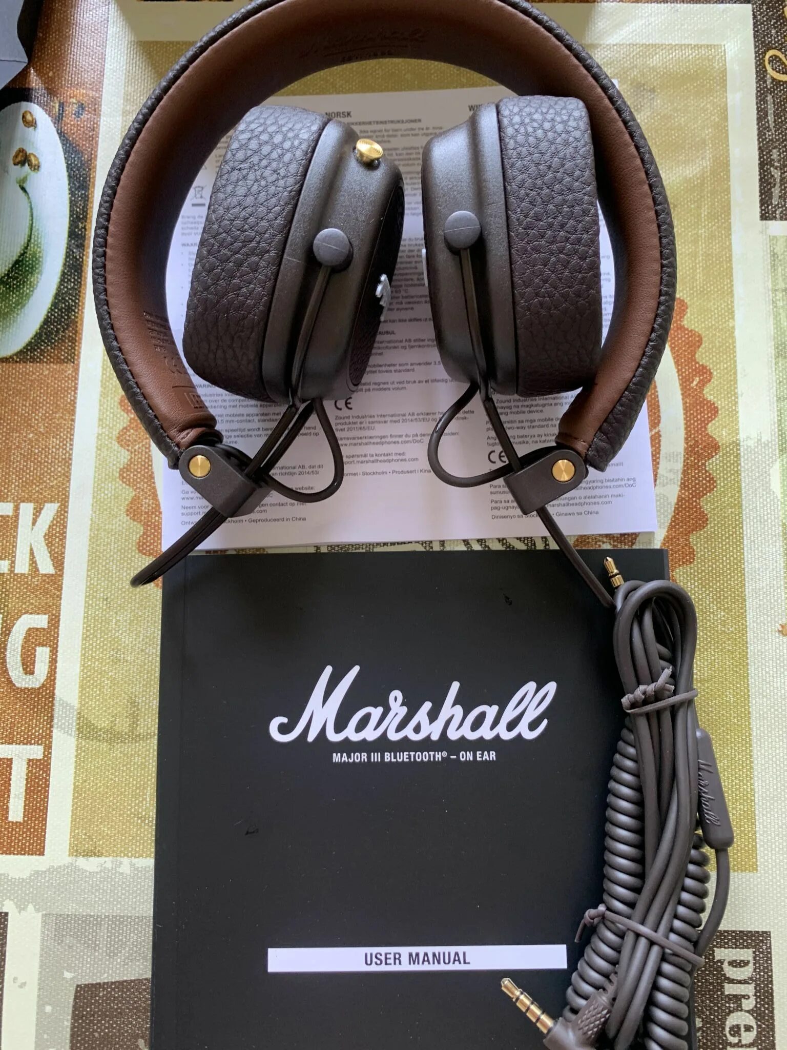 Наушники marshall brown. Наушники Marshall Major 3. Marshall Major 3 Bluetooth. Наушники Маршал Major 3 Bluetooth. Беспроводные наушники Marshall Major III Bluetooth Brown.