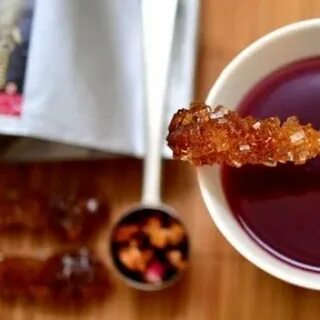 Жженый сахар от кашля в ложке
