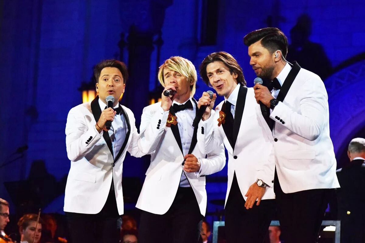 Александр ключко пианист. Оркестр красивые снимки. В исполнении каждого. Гармонист геннадий лопатин. Валерий сёмин сольный концерт.