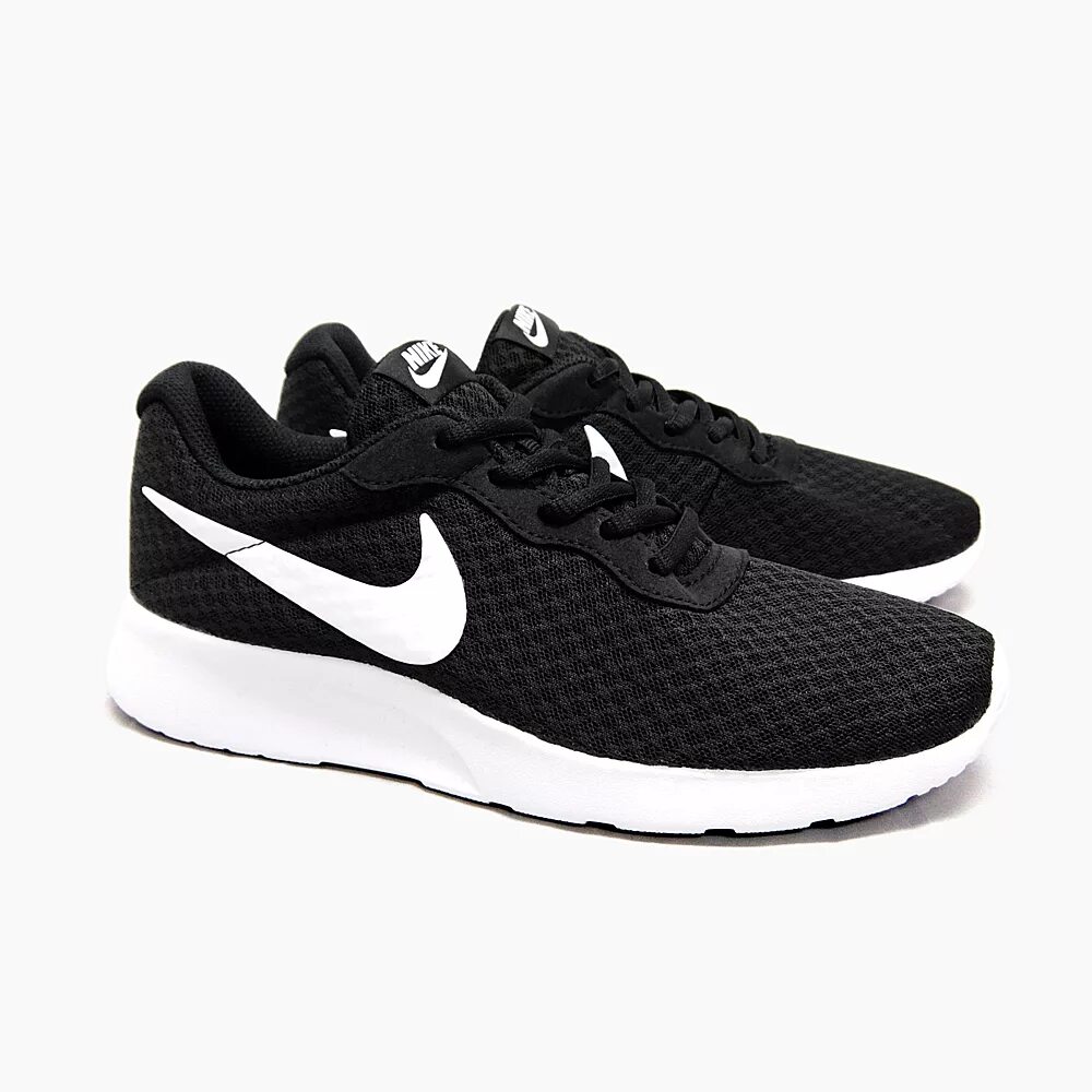 Nike Tanjung мужские черные. Wmns Nike Tanjun Black. Кроссовки мужские Nike Tanjun. Nike Tanjung женские.