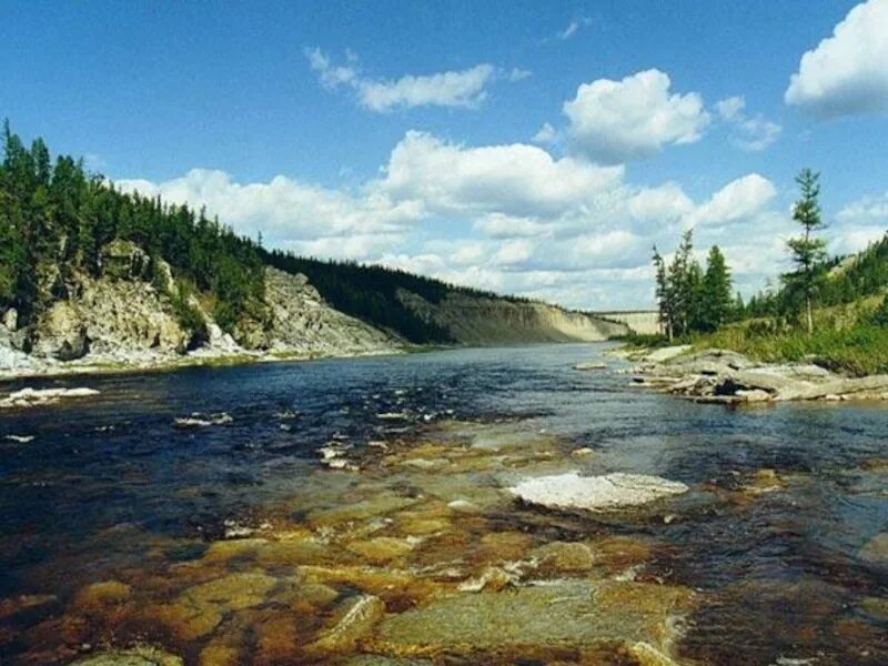 Среднесибирская город. Поселок Среднесибирский Алтайский край. Среднесибирская Тайга. Равнины Евразии фото. Река кимчу.