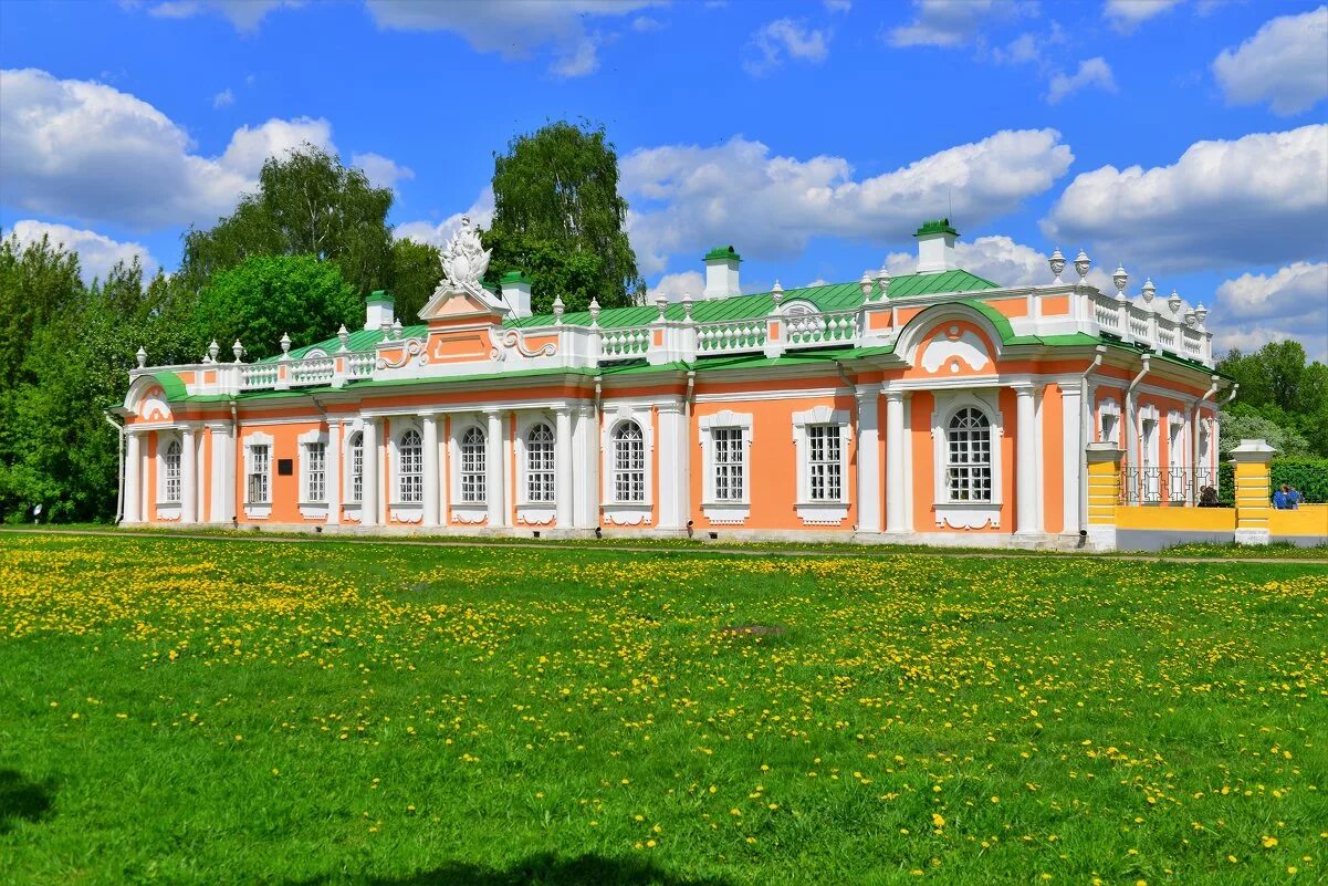 усадьба кусково бывшее имение. усадьба шереметьева в кусково. усадьба кусково 1883. домик управляющего в кусково. усадьба кусково в москве.