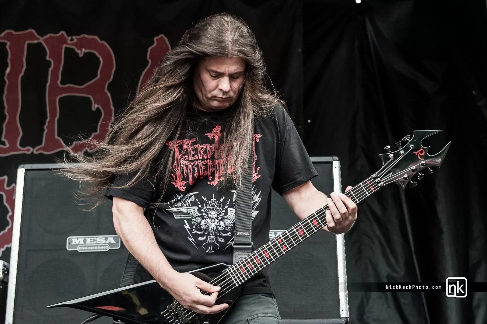 Cannibal corpse песни. Гитарист Cannibal Corpse. ПЭТ О’Брайен (гитарист). ПЭТ О Брайен Cannibal Corpse. ПЭТ О Брайен гитарист.