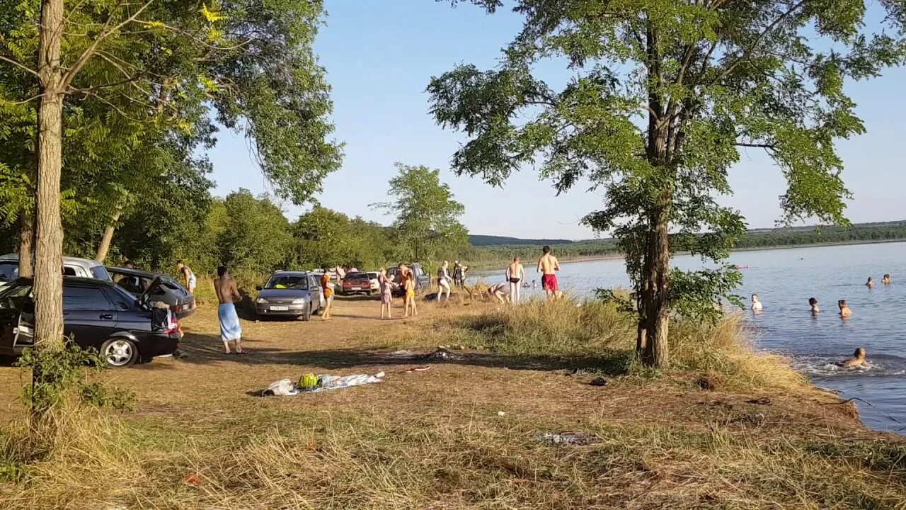 Соленое озеро краснодарский край армавир. Солёное (озеро, краснодарский край). соленое озеро армавир. убежинские озера краснодарский край.