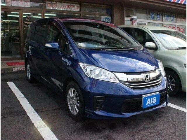 Honda freed+. Honda freed+ фото. Honda freed 2016 год фото. Honda freed+ каталог фото. Honda freed владивосток