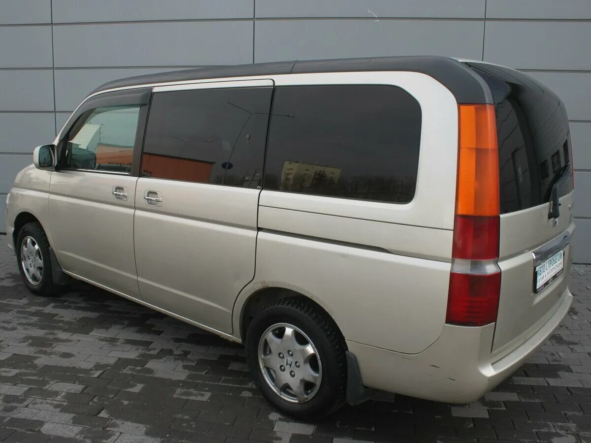 Минивэн Honda Stepwgn 2000. Хонда Stepwgn 2002. Минивэн Honda Stepwgn 2003. Honda Stepwgn, 2002 г..