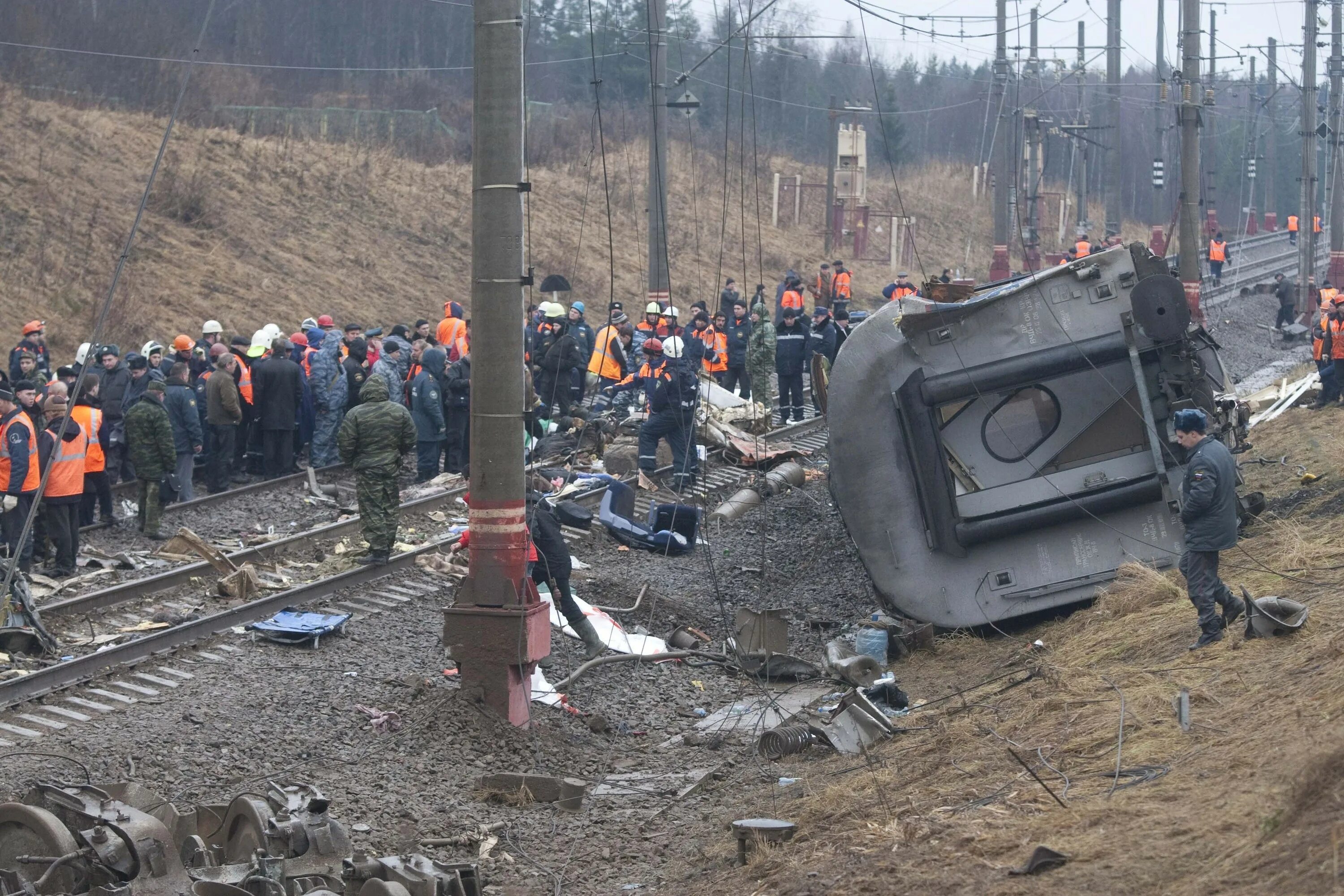 6 октября 2010. 27 Ноября 2009 года крушение «Невского экспресса».