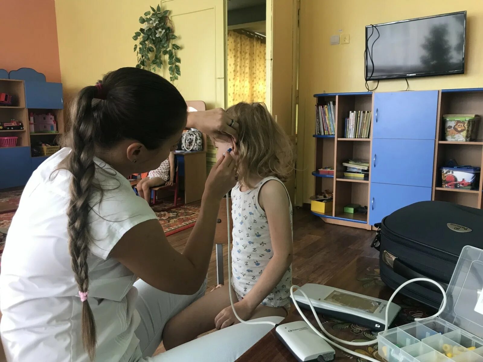 Городской центр слуха. Центр слуха. центр слуха звуки жизни. клочок, проекционный центр слуха;. реж..щий (слух звук.