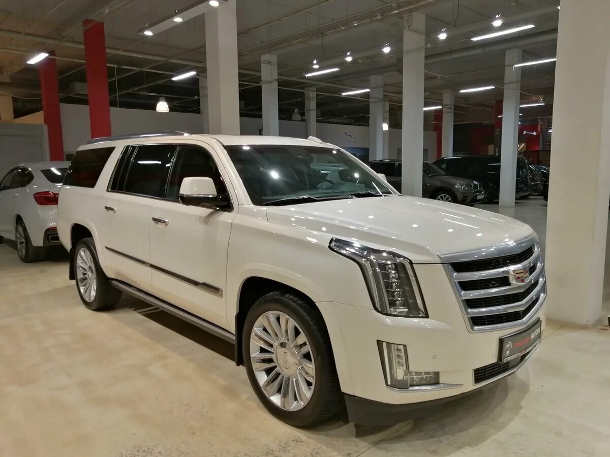 Cadillac escalade 4 поколение