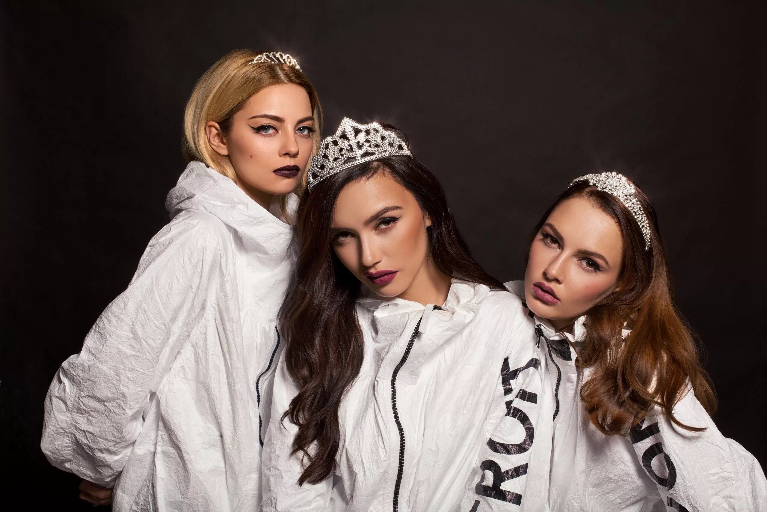 Группа SEREBRO Кищук. Серебро Кищук Серябкина фаворская. Группа SEREBRO Катя Кищук. Россия серебро сегодня