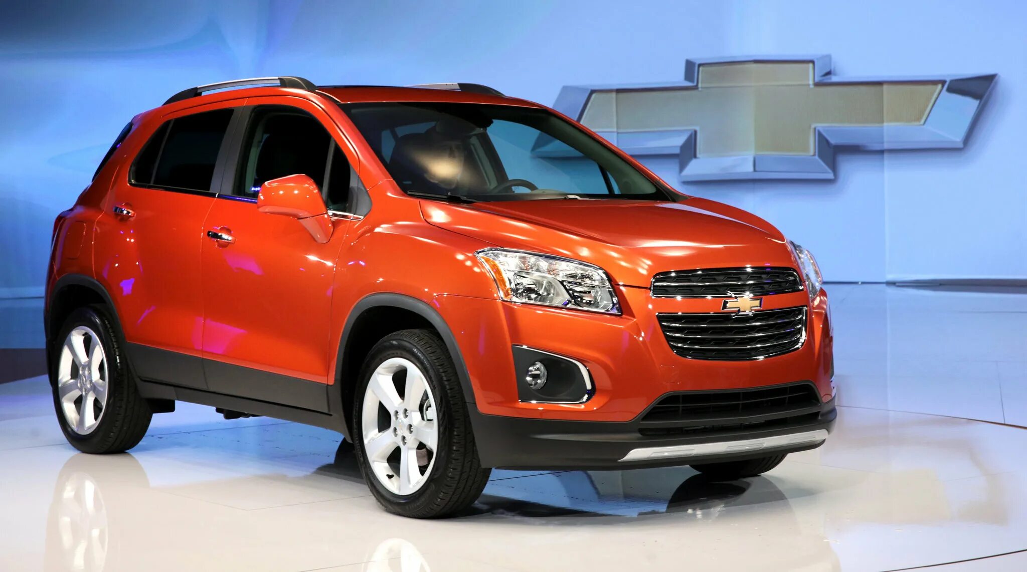 Шевроле купить иваново. Chevrolet Trax 2022. Chevrolet Trax 2015. Chevrolet Trax 2022 Crossover. Chevrolet Trax 2009.