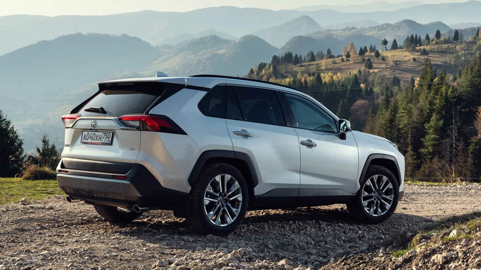 Рав 4 2025 года фото. Тойота рав 4 2025. тойота rav4 2019. новый тойота рав 4 2019. тойота рав-4 2025 комплектация.