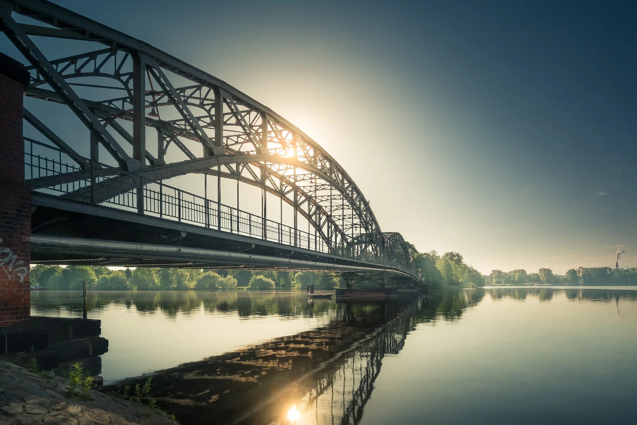 Hot bridge