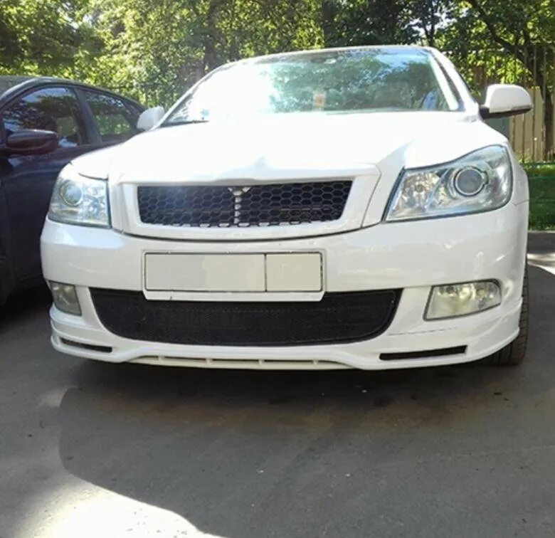 Бампер передний Skoda Octavia a5 FL. Накладка на передний бампер Skoda Octavia a5. Бампер octavia a5