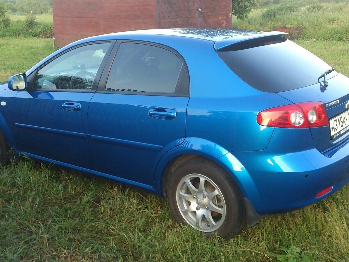 Шевроле Лачетти хэтчбек 2007. Chevrolet Lacetti хэтчбек 1.6. Лачетти 2007 хэтчбек. Шевроле Лачетти хэтчбек 1.6 синяя. Цвета шевроле лачетти хэтчбек