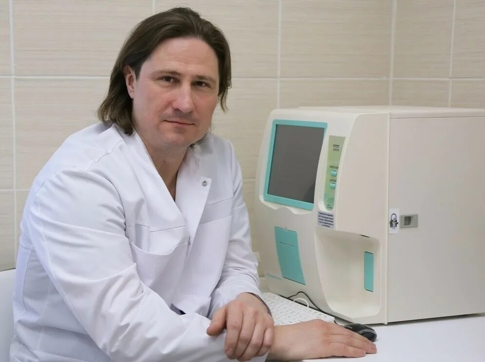Дмитрий аркадьевич еделев. Козловский владимир иосифович. Профессор массимо. Владислав жемчугов терапевт-иммунолог. Доктор медицинских наук профессор.