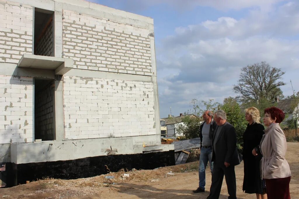 Погода ивановка сакский. Ивановка (Сакский район). Сакский квартал. Ивановка Сакский район детский сад. Постройка детского сада в Саках.