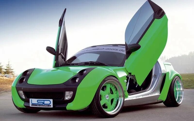 Smart spor. Smart Roadster. Машина Smart Roadster. Smart Roadster Coupe. Мерседес смарт родстер зеленый.