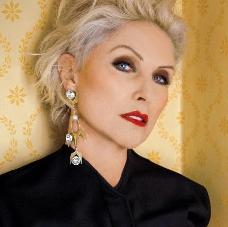 Красивый макияж 50. Макияж для женщин 50+. Красивый макияж 50. Макияж 50+. Элизабет тейлор глаза.