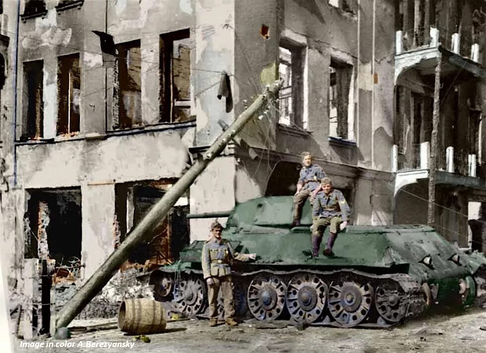 Разрушенный воронеж 1943. Воронеж 1943 год. Воронеж в годы оккупации. Битва за воронеж в великой отечественной войне. Проспект революции воронеж великая отечественная война.