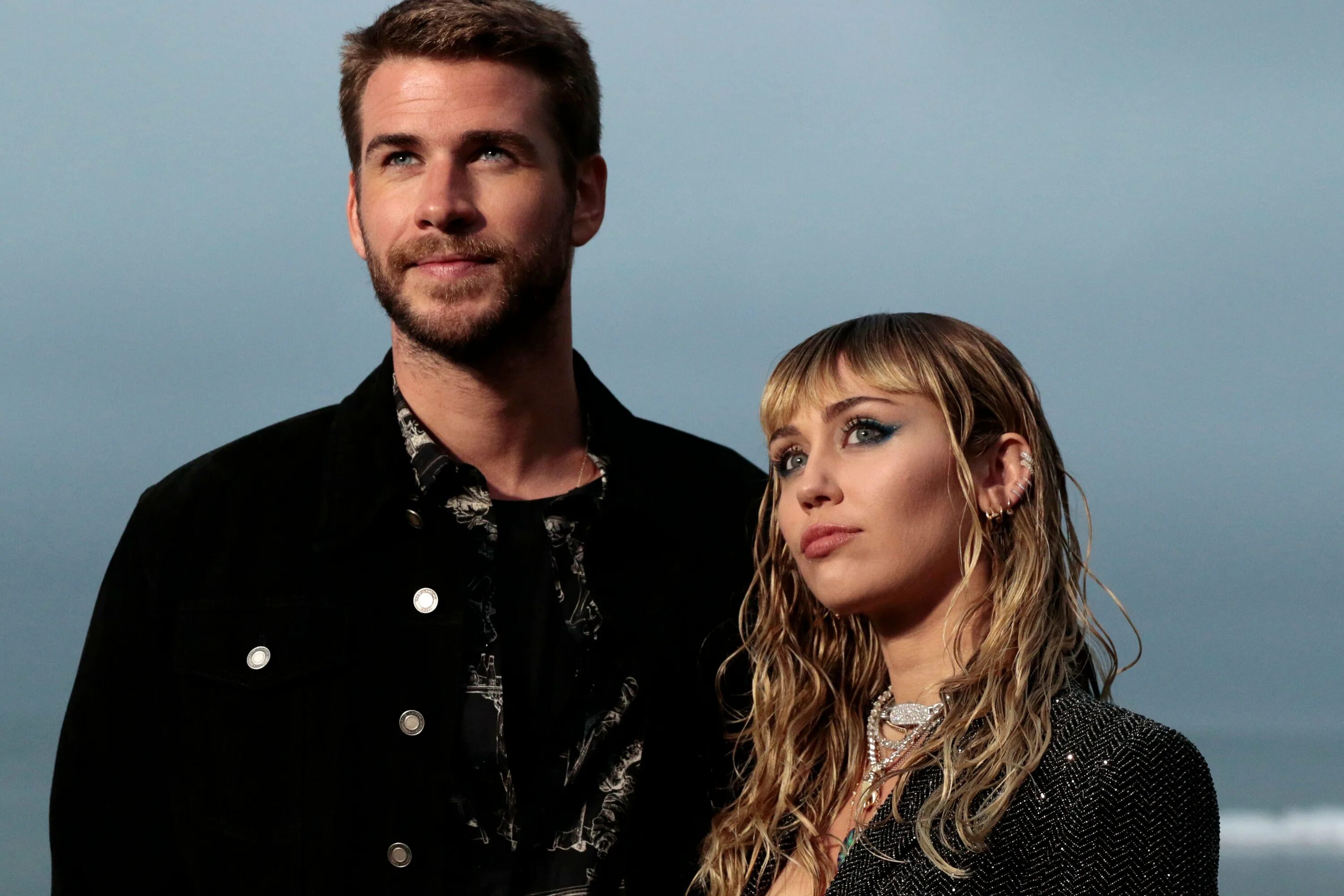 Майли Сайрус и Лиам Хемсворт. Майли Сайрус Лиам Хемс. Miley Cyrus and Liam Hemsworth. Майли Сайрус с Лиамом Хемсвортом.